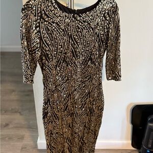 Elegant Black and Gold Leaf Pattern Dress